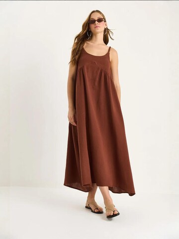 Abito estivo di Bianco Lucci in marrone