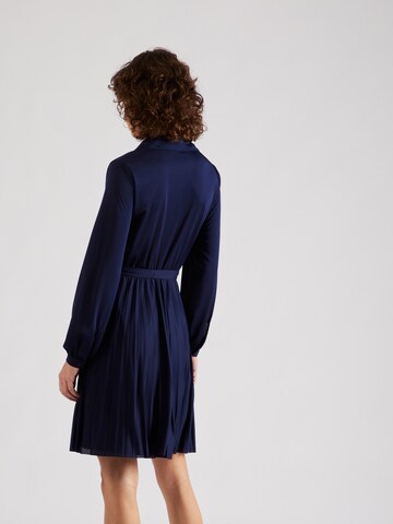 Robe-chemise 'Erika' Guido Maria Kretschmer Women en bleu : derrière