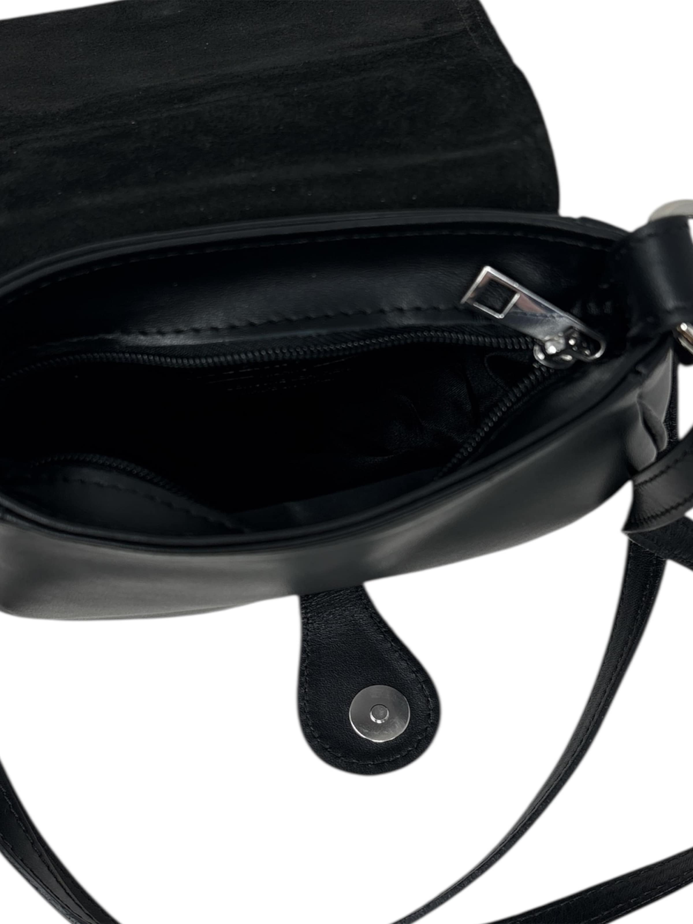 CHICCA BORSE Schoudertas in Zwart