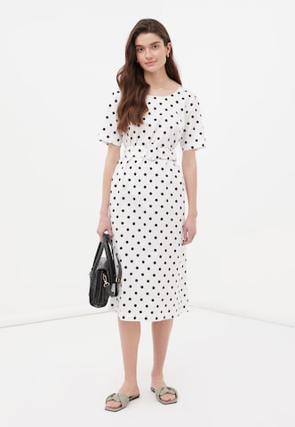 Finn Flare Sommerkleid in Weiß