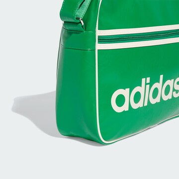 ADIDAS ORIGINALS Schoudertas 'Og Airliner' in Groen