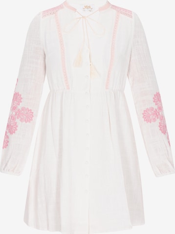 usha FESTIVAL - Vestido camisero en blanco: frente