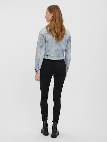 VERO MODA Between-Season Jacket 'Brenda' in Blue