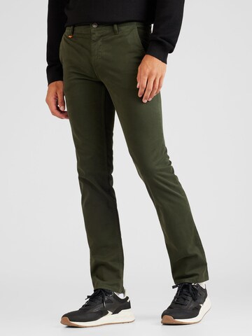 BOSS Slim fit Chino trousers in Green: front