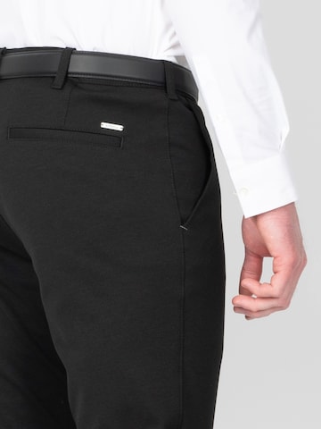 Coupe slim Pantalon chino Sunwill en noir