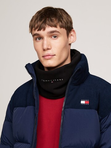 Tommy Jeans Κασκόλ loop σε μαύρο: μπροστά