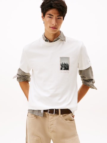 Tommy Jeans Μπλουζάκι σε μπεζ