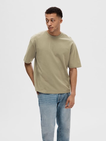 T-Shirt 'OSCAR' SELECTED HOMME en gris : devant