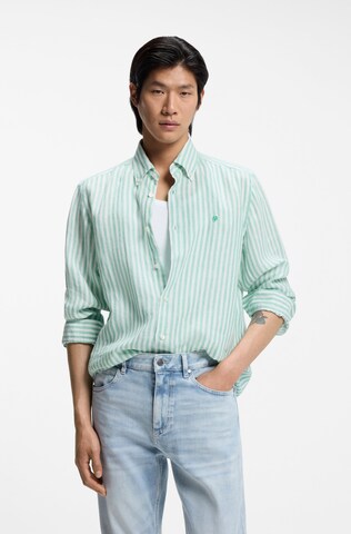 BOSS Regular fit Button Up Shirt in Green: front