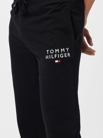 Tapered Pantaloni de pijama de la Tommy Hilfiger Underwear pe negru