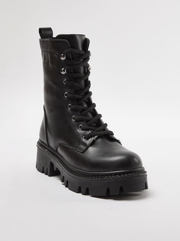 Bottines à lacets Trendyol en noir