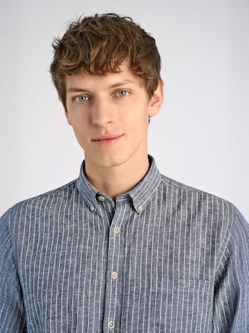 Coupe regular Chemise Lindbergh en bleu