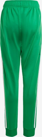 ADIDAS ORIGINALS Tapered Broek 'Adicolor Sst' in Groen