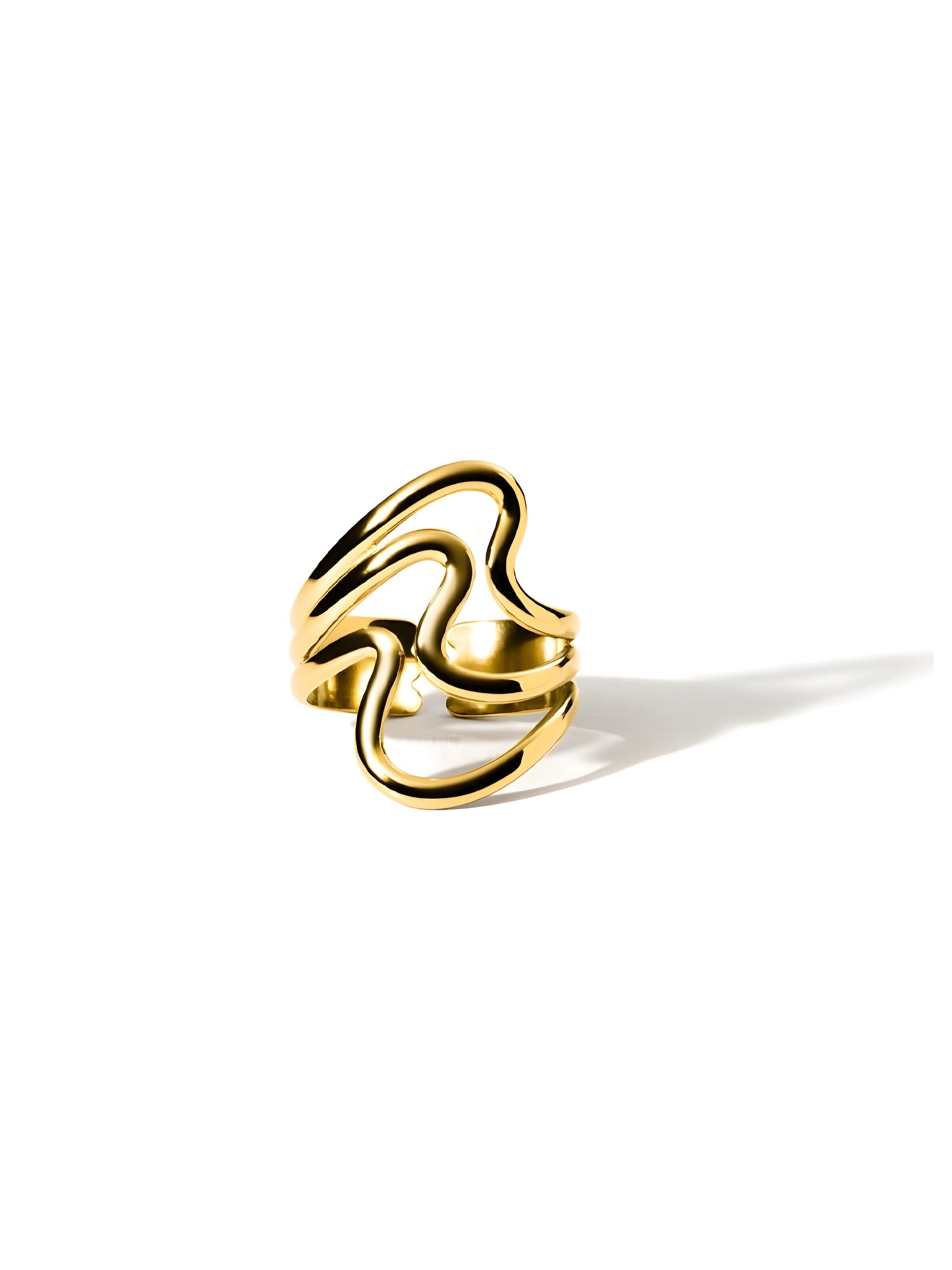 hiBALI Ring 'Triple Wavy' in Gold: front