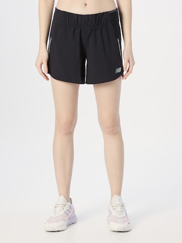 new balance Regular Sportshorts 'Impact Run' in Schwarz: predná strana