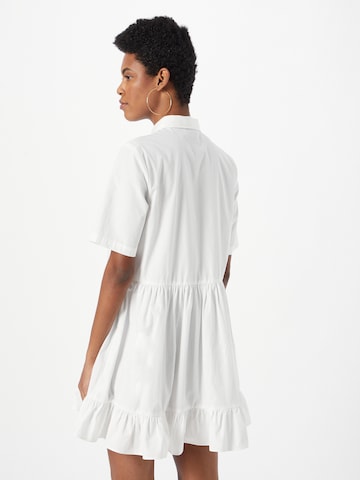 Tommy Jeans Kleid 'POPLIN' in Weiß