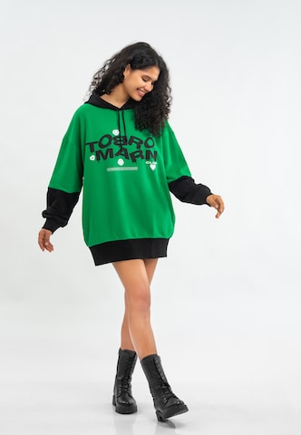 Tom Barron Sweatshirt in Groen