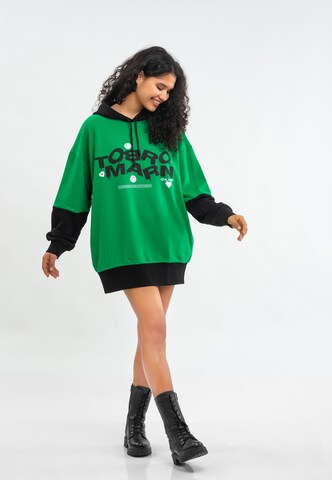 Tom Barron Sweatshirt in Green