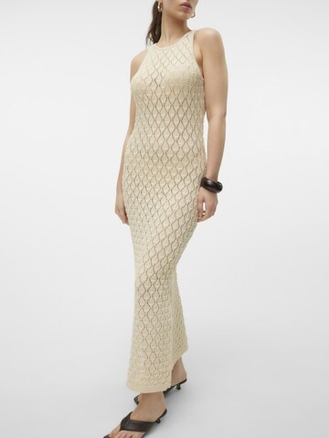Robe VERO MODA en beige