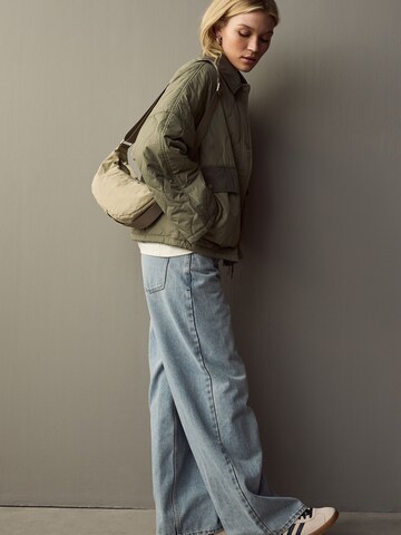 Next Schultertasche in Beige