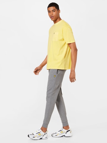 Lyle & Scott Tapered Broek in Grijs