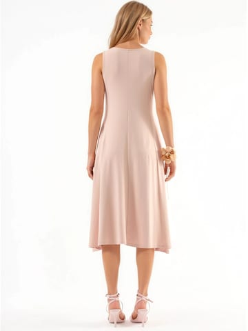 Busem Kleid in Pink