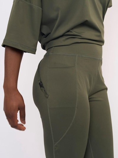 Chay Maillot de bain sport 'Chay Sea Active Burkini Swimset sport Olive Green' en XXS en vert, Vue avec produit