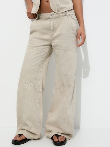 Pull&Bear Wide leg Jeans i grå