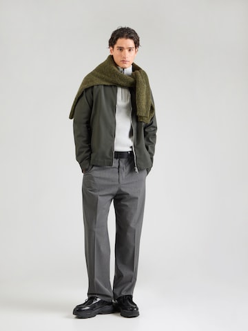 NN07 - Casaco meia-estação 'Ivan 1089' em verde