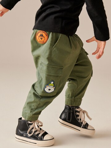 Tapered Pantaloni di Next in verde
