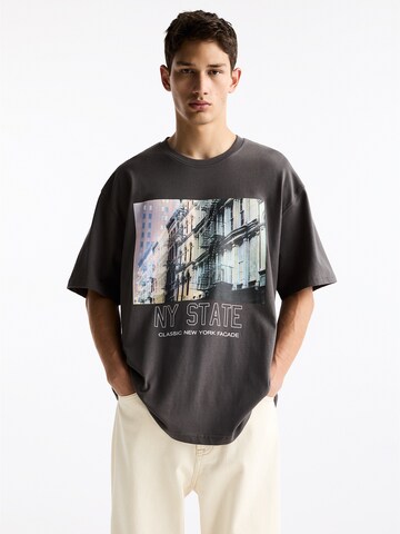 Pull&Bear Koszulka w kolorze szary: przód