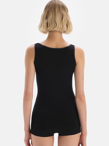 Maillot de corps Dagi en noir