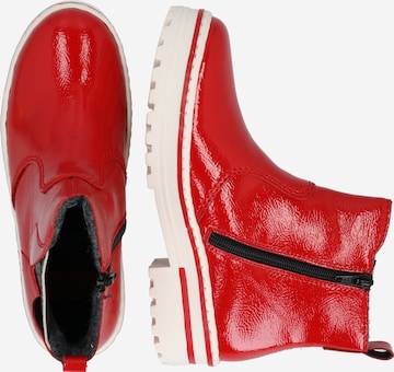 Boots di Rieker in rosso