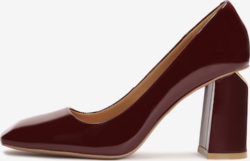 Kazar Γόβες σε καφέ: μπροστά