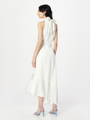 Robe de soirée 'NONA' IVY OAK en blanc