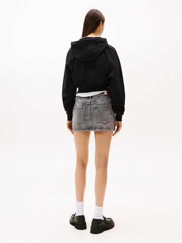 Tommy Jeans Mikina 'ESSENTIAL' - Čierna