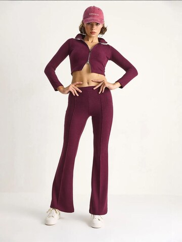 Completo pantalone di Bianco Lucci in lilla