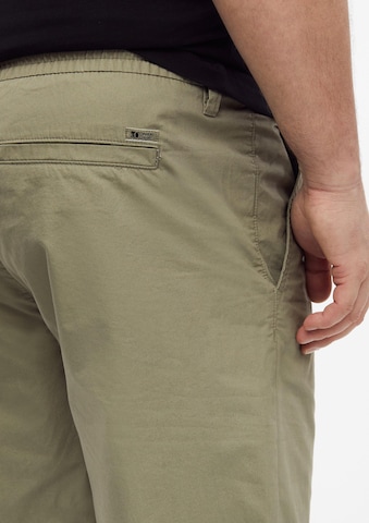 Regular Pantalon 'Detroit' s.Oliver en vert