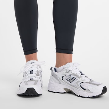new balance Skinny Leggings in Schwarz
