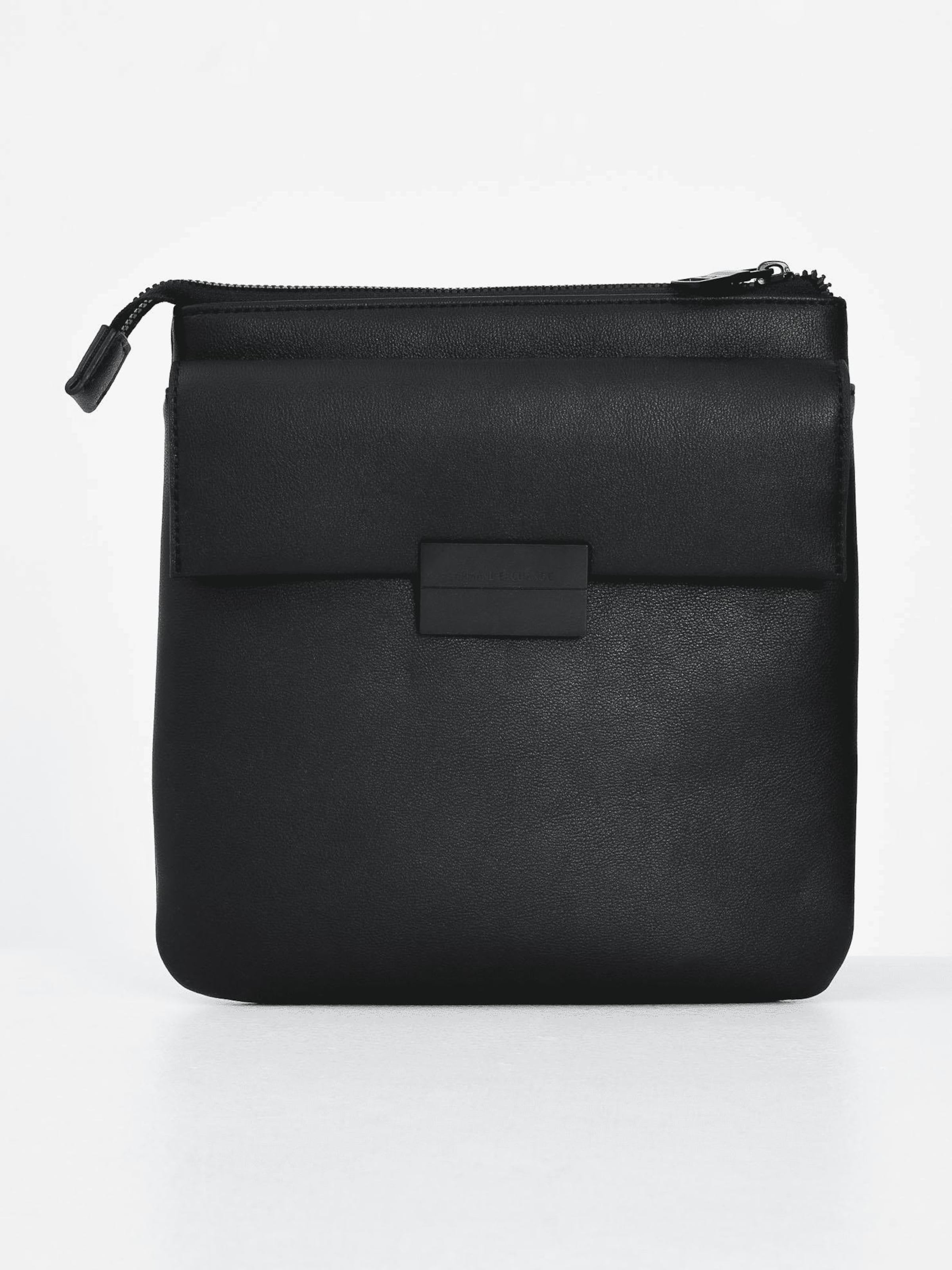 ARMANI EXCHANGE Crossbody Bag in Black: front