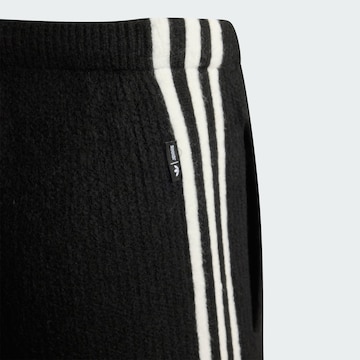 Largi Pantaloni 'Adidas Originals By Jennie' de la ADIDAS ORIGINALS pe negru