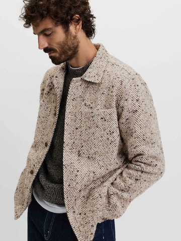 Comfort fit Camicia di Marks & Spencer in beige