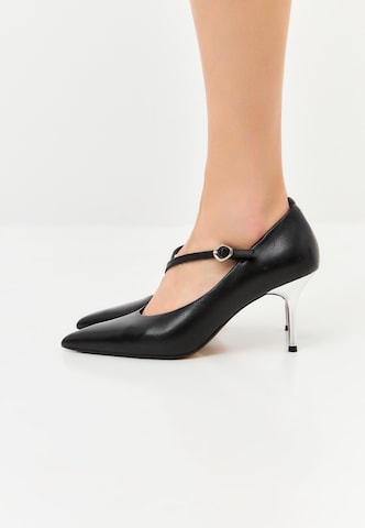 Escarpins CESARE GASPARI en noir