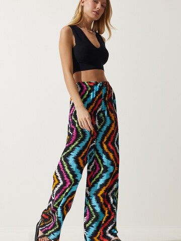 Happiness İstanbul Zvonové kalhoty Kalhoty – černá