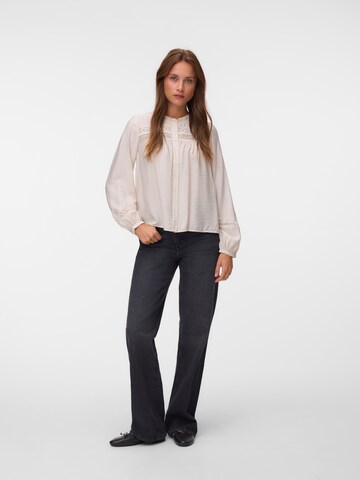 VERO MODA Blouse 'VMCasey' in Beige