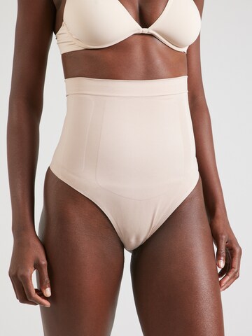 Calvin Klein Underwear Корректирующие трусы-слипы в Бежевый: спереди