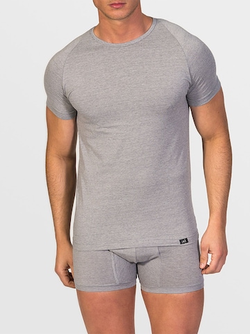 zd ZERO DEFECTS Unterhemd 'Crew-neck T-shirt Egiptian cotton' in Grau: Vorderseite