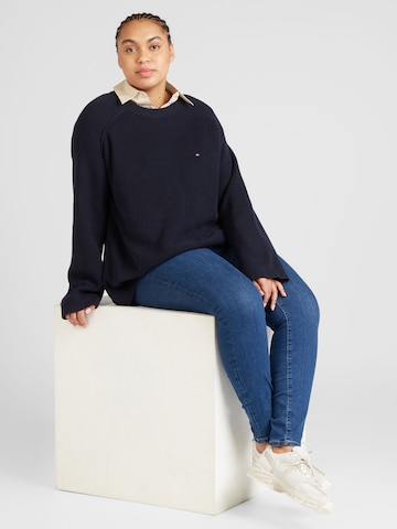 Tommy Hilfiger Curve Pullover in Blau