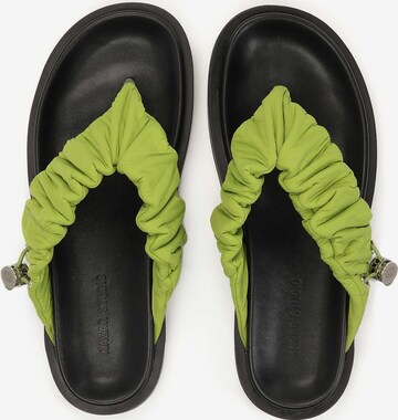 Kazar Studio Teenslipper in Groen