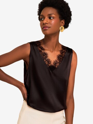 love & roses Top in Schwarz: Vorderseite